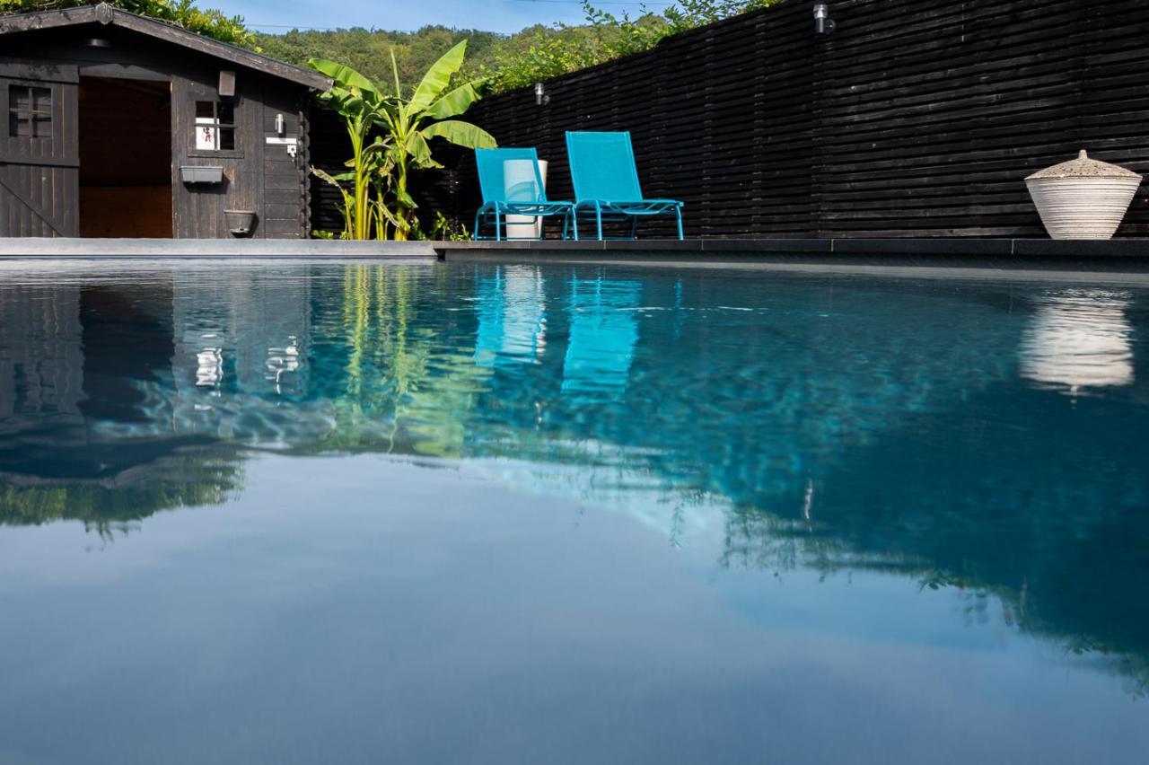 Chez Sabine Et Eric Maison Pour 6 Personnes Avec Piscine Chauffee Andenne Zewnętrze zdjęcie